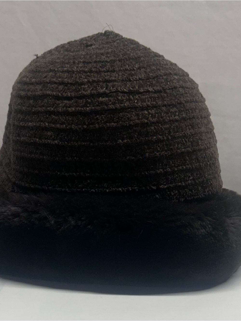 Liz Claiborne Dark Brown Knit Cloche Hat with Faux Fur Brim